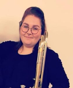 Rebecca Selnæs er ny og den yngste i forbundsstyret. Ho spelar trombone. Foto: Privat
