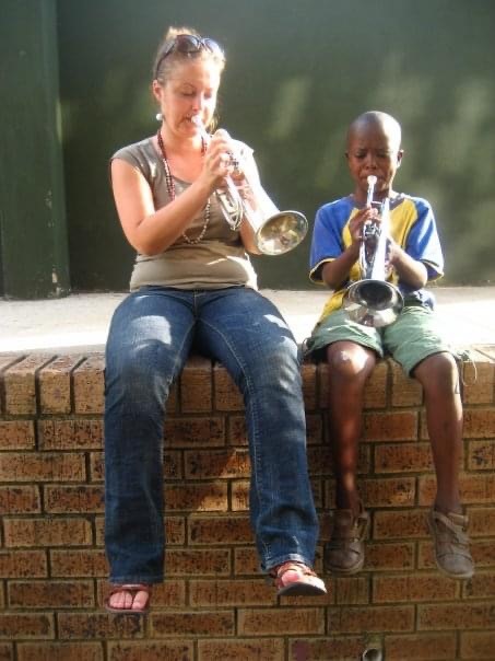 Som BCB-utveksling i Sør-Afrika lærte ho frå seg kunnskap, og fekk også kunnskap tilbake. Foto: Privat.